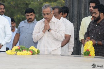 NTR Family Visit to NTR Ghat 2016
